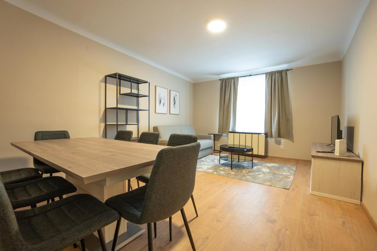 A 2-Bedroom Apartment With A King-Size Bed And A Balcony Is Located Just A 15-Minute Walk From Stephansplatz. Відень Екстер'єр фото