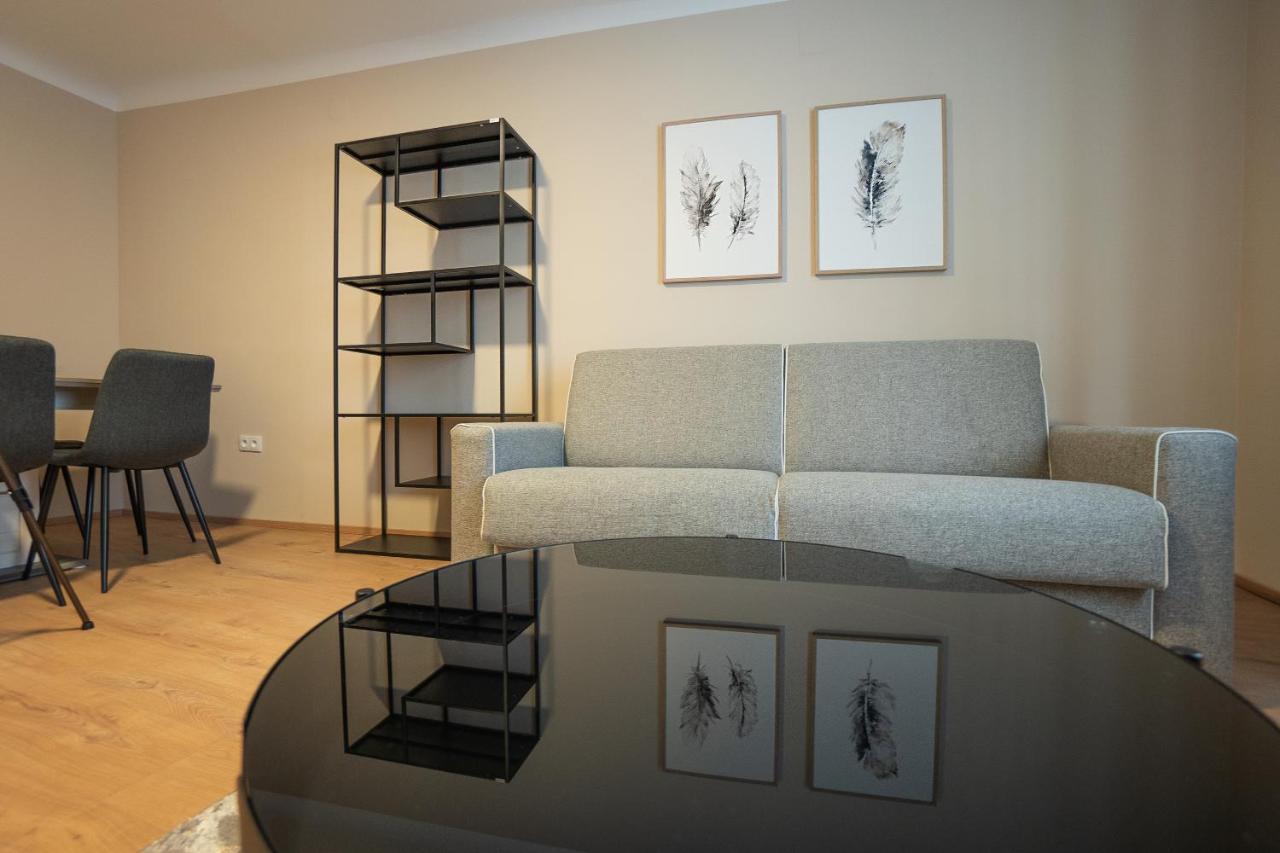 A 2-Bedroom Apartment With A King-Size Bed And A Balcony Is Located Just A 15-Minute Walk From Stephansplatz. Відень Екстер'єр фото