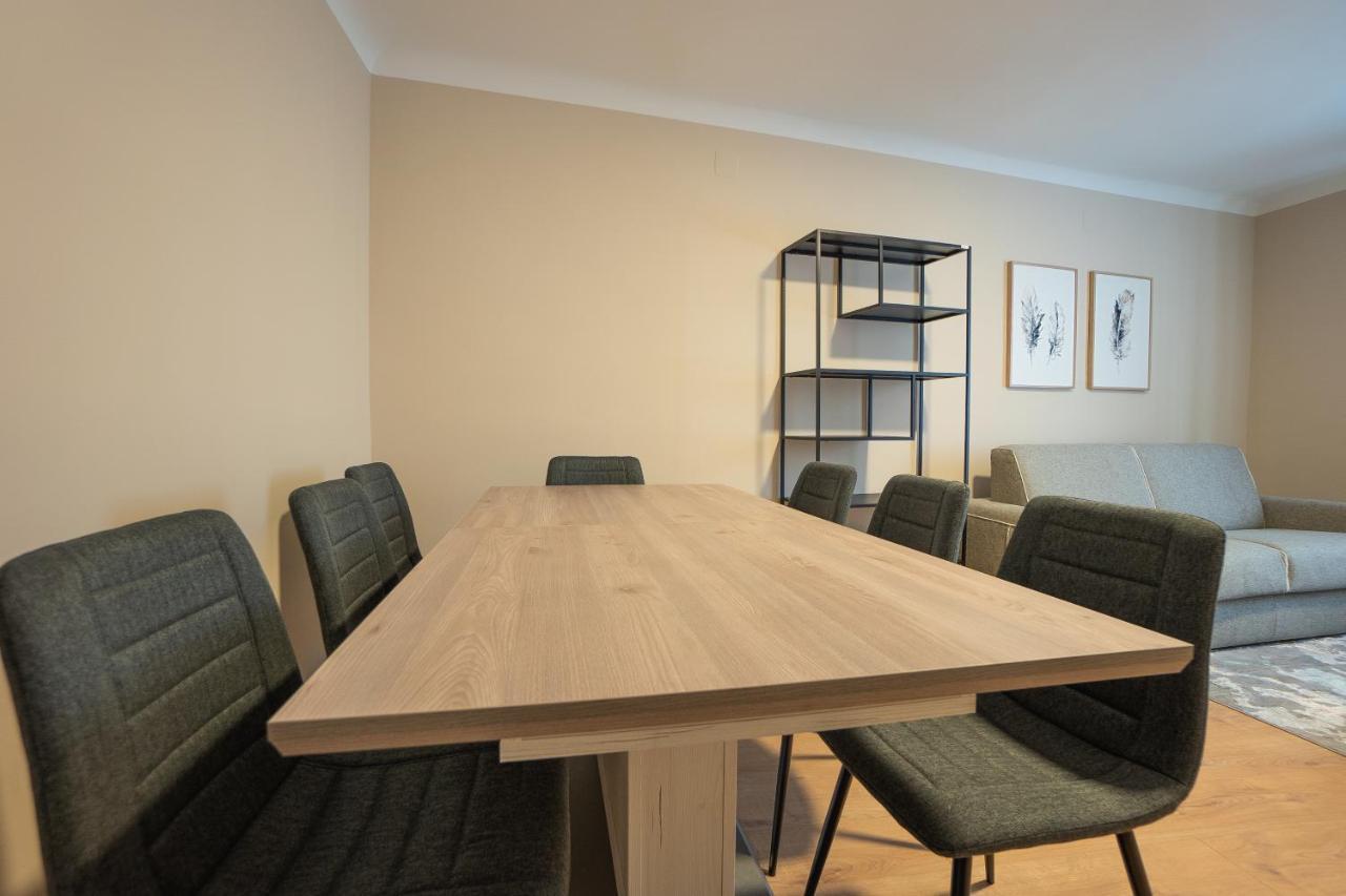 A 2-Bedroom Apartment With A King-Size Bed And A Balcony Is Located Just A 15-Minute Walk From Stephansplatz. Відень Екстер'єр фото