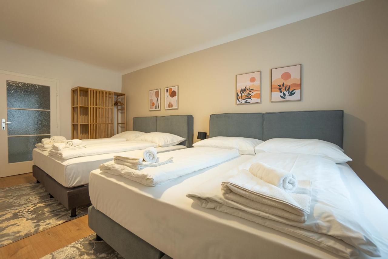A 2-Bedroom Apartment With A King-Size Bed And A Balcony Is Located Just A 15-Minute Walk From Stephansplatz. Відень Екстер'єр фото